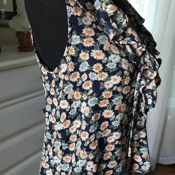 PRETTY TOP!❤️❤️❤️ - Picture 5 of 8